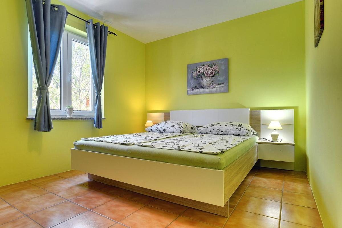 Apartments Puntica Liznjan Ngoại thất bức ảnh